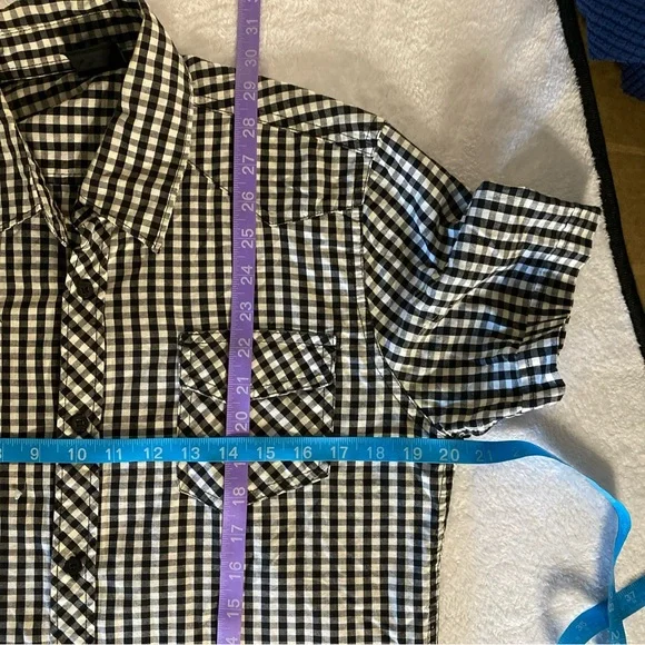Burnside Mens S SMALL Button Down Shirt Plaid Checks Pockets Short Sleeve Adult - Picture 10 of 11